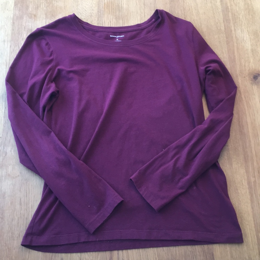 Banana Republic Long Sleeve Scoop Neck